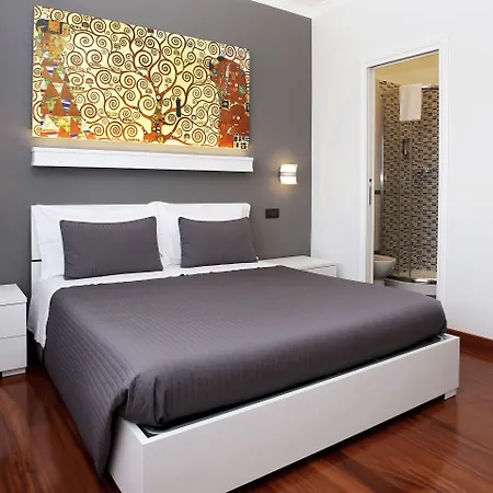 Bed & Breakfast J24 4*