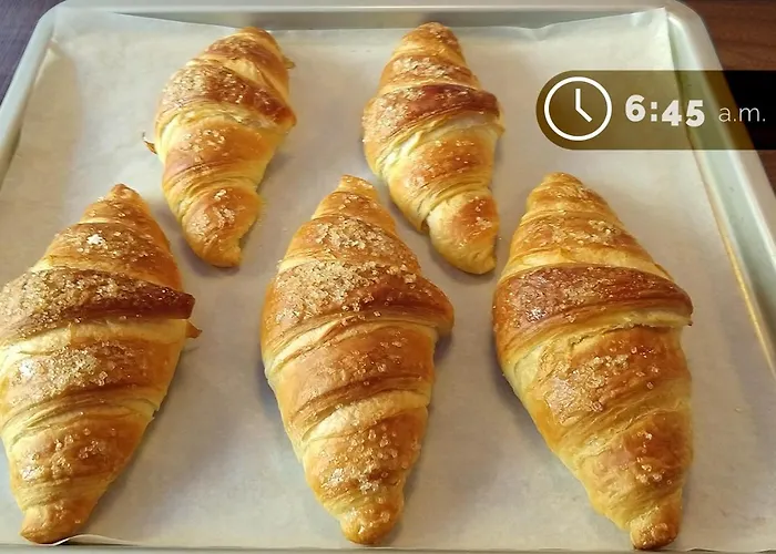 J24 Bed and breakfast