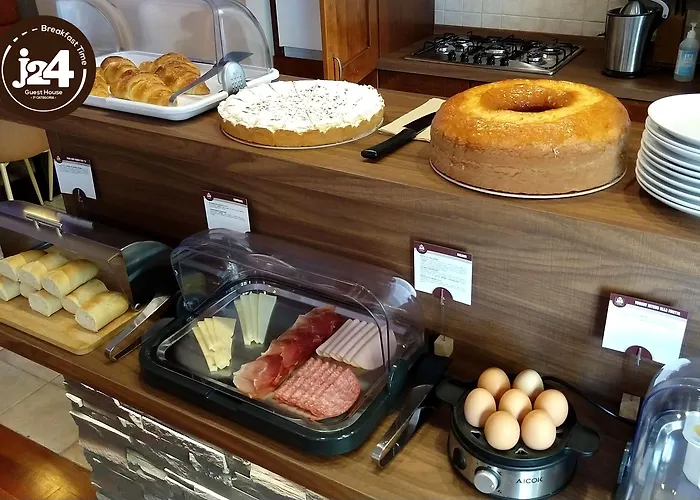 Bed and breakfast J24 4*