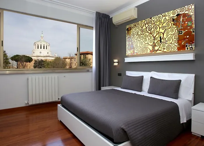 J24 Bed and breakfast 4*