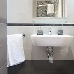 فندق مبيت وإفطار J24