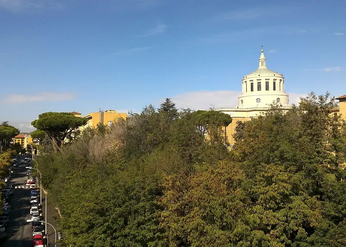 Bed & Breakfast J24 4*